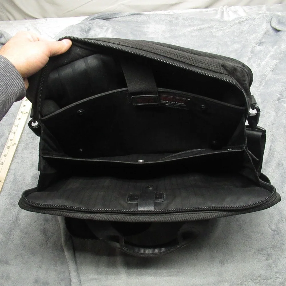 Tumi T Pass Laptop Briefcase Blk Ballistic Nylon Checkpoint Friendly Laptop Work